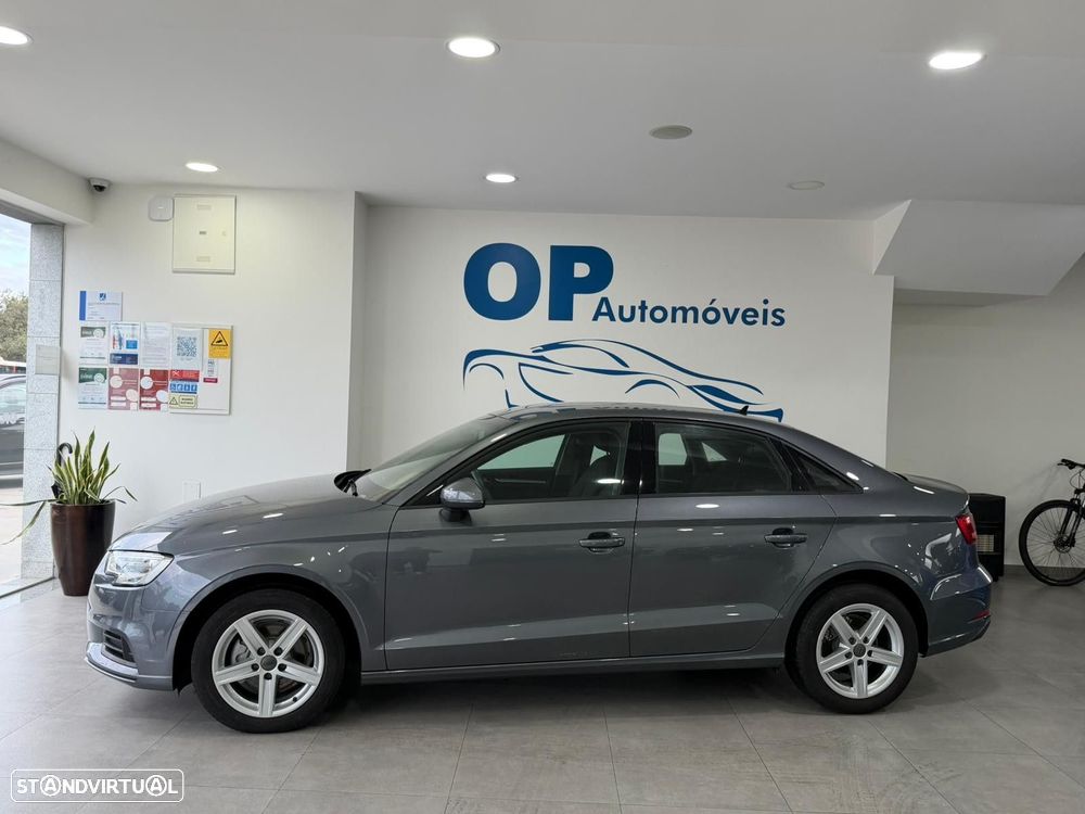 Audi A3 Limousine 30 TDI Design - 2