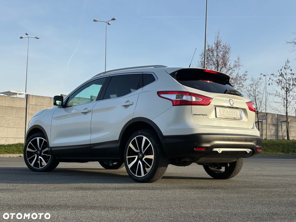 Nissan Qashqai 1.6 DCi ALL-MODE 4x4i TEKNA - 7