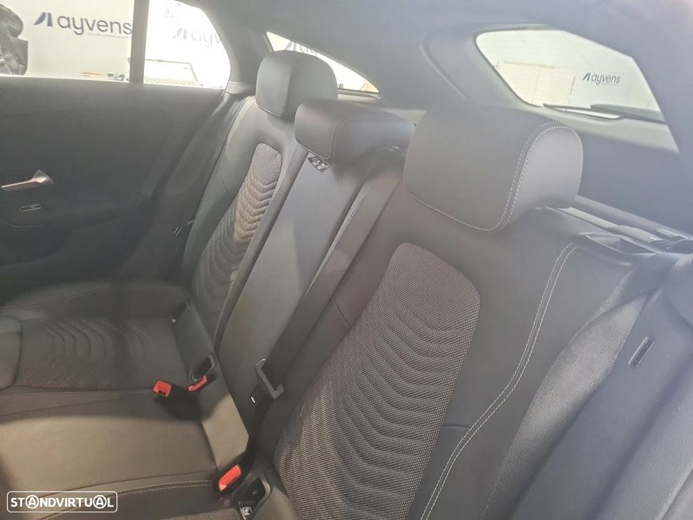 Mercedes-Benz CLA 180 d - 10