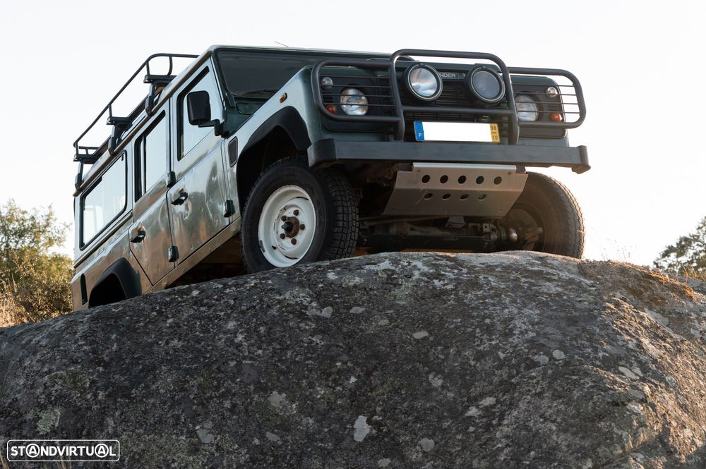 Land Rover Defender 110 2.5 TD5 Metal Top - 1