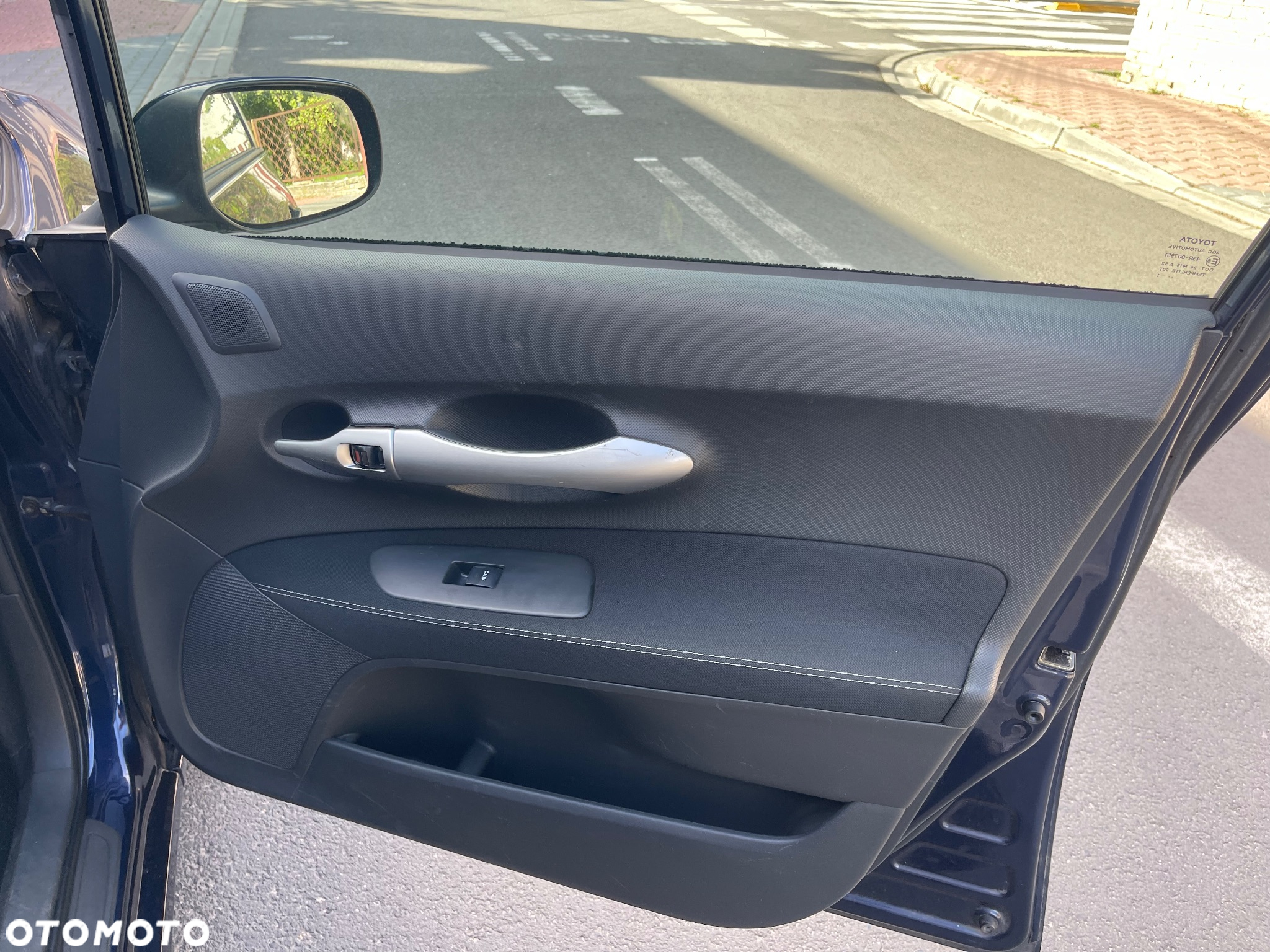 Toyota Auris 1.8 HSD Prestige NAVI - 13