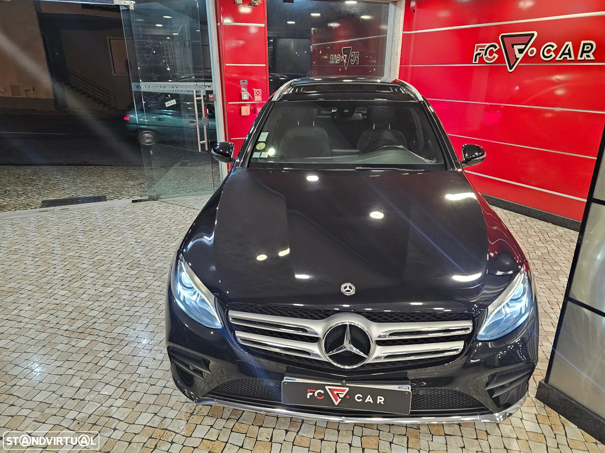 Mercedes-Benz GLC 250 d 4Matic 9G-TRONIC AMG Line - 32