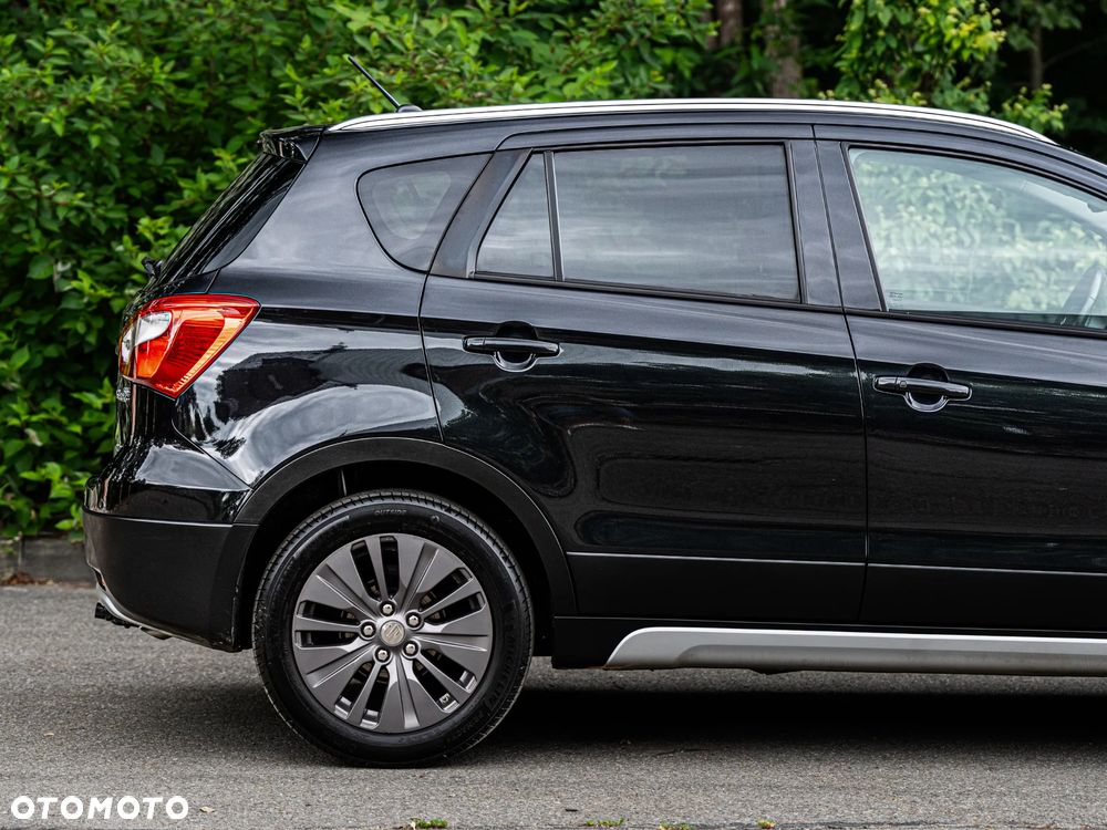 Suzuki SX4 S-Cross 1.6 Premium 4WD - 8