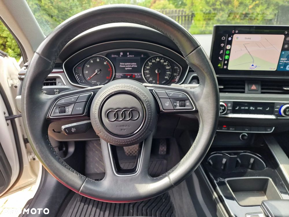 Audi A4 Limousine - 10