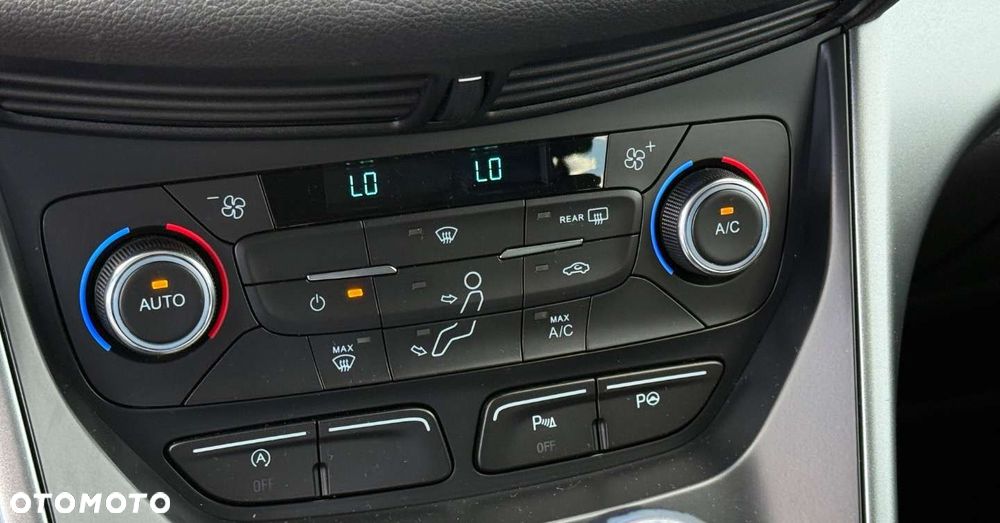 Ford Kuga - 30