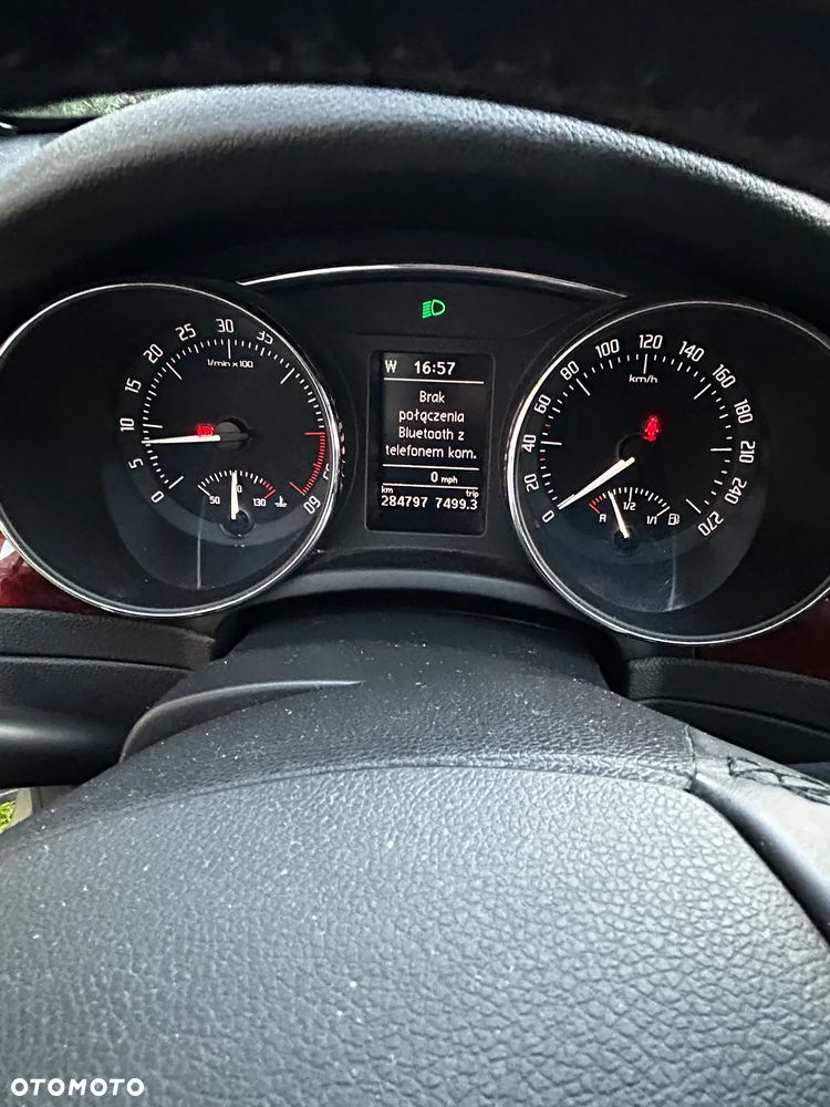 Skoda Superb 2.0 TDI Platinum - 11