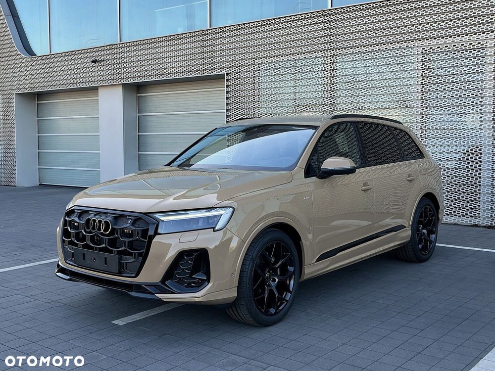 Audi Q7 - 12