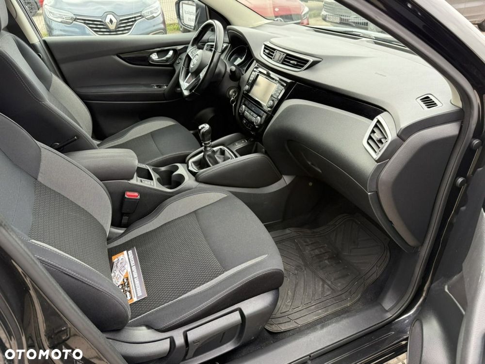 Nissan Qashqai 1.5 dCi Visia - 13