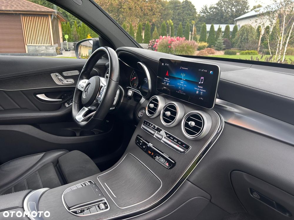 Mercedes-Benz GLC 220 d 4-Matic - 22
