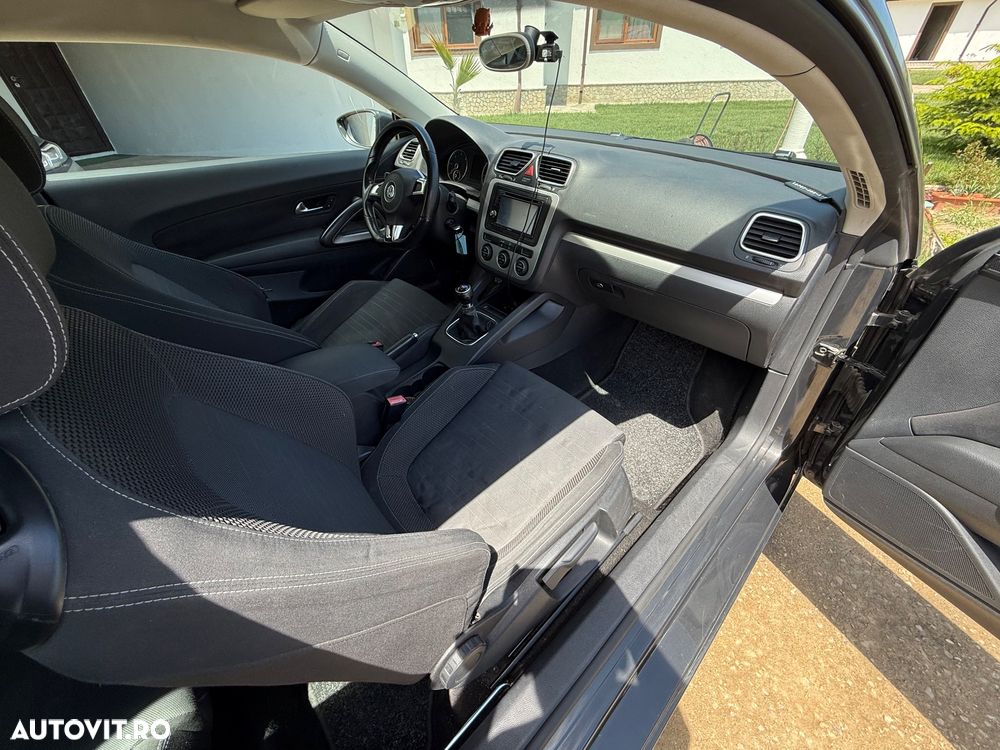 Volkswagen Scirocco 2.0 TDI - 14