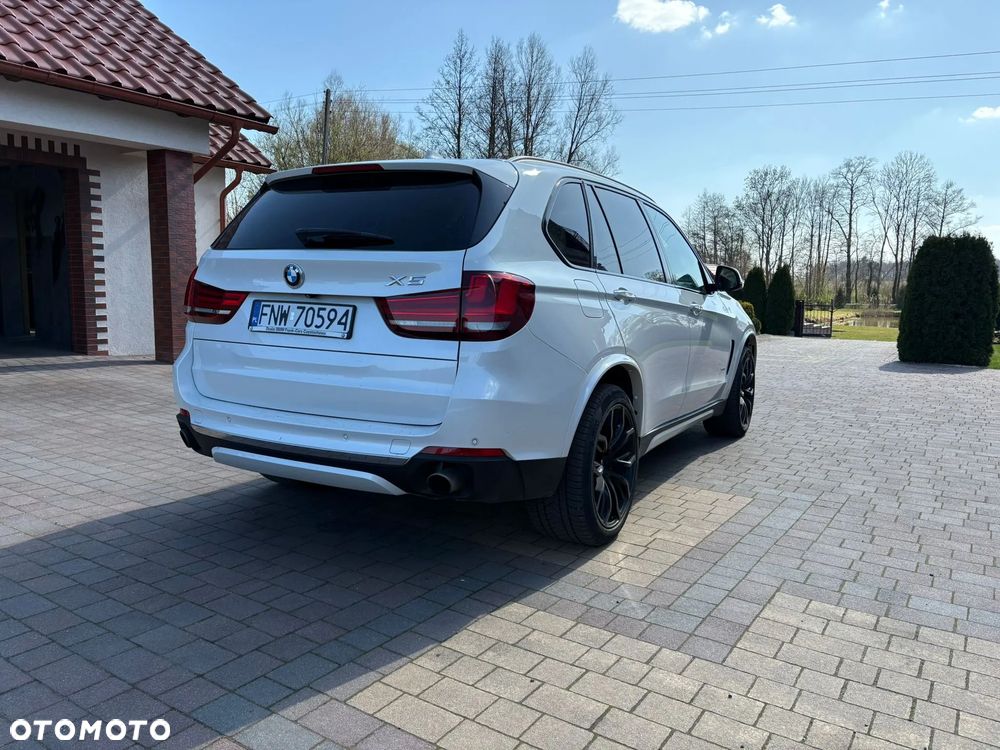 BMW X5 xDrive35i - 7