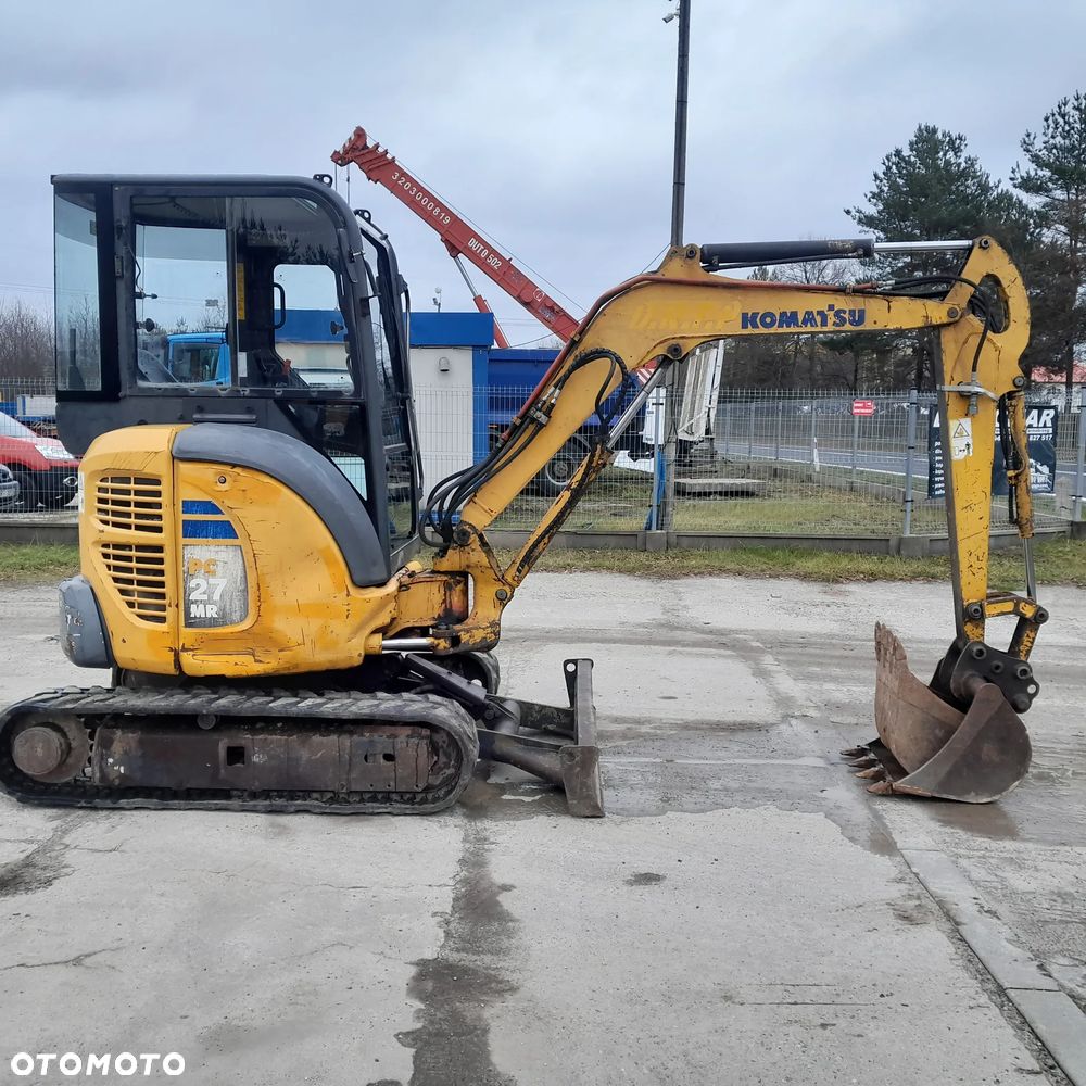 Komatsu PC 27 MR - 4