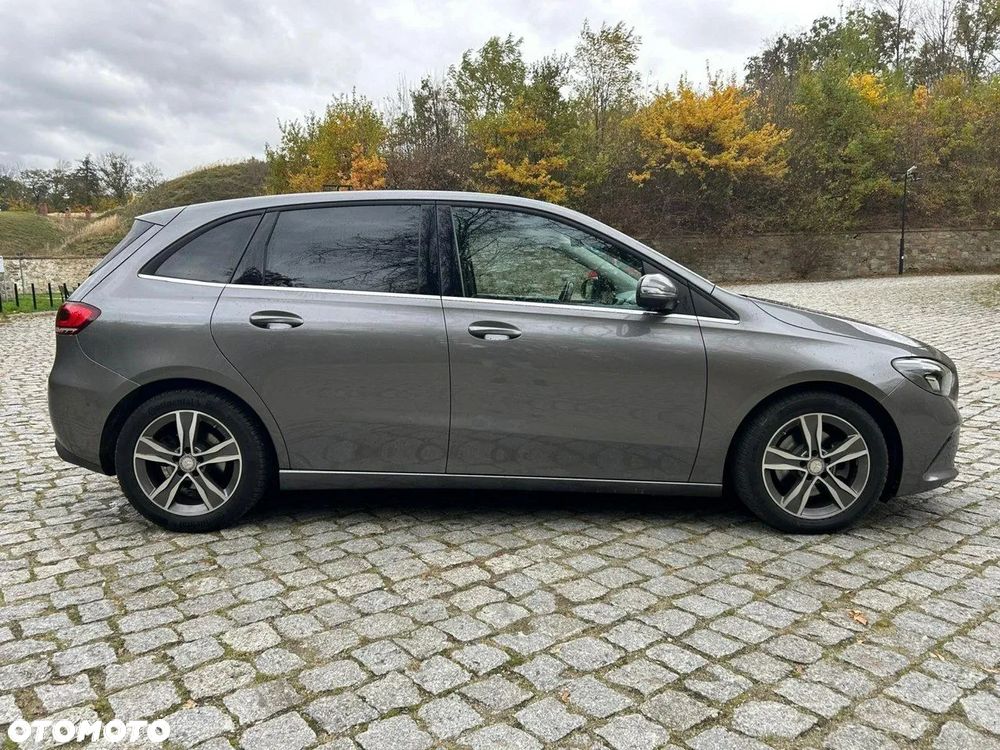 Mercedes-Benz Klasa B 220 d 8G-DCT Edition 19 - 4