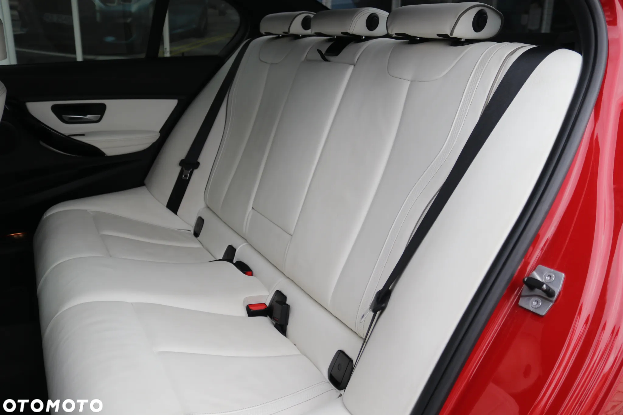 BMW Seria 3 - 30