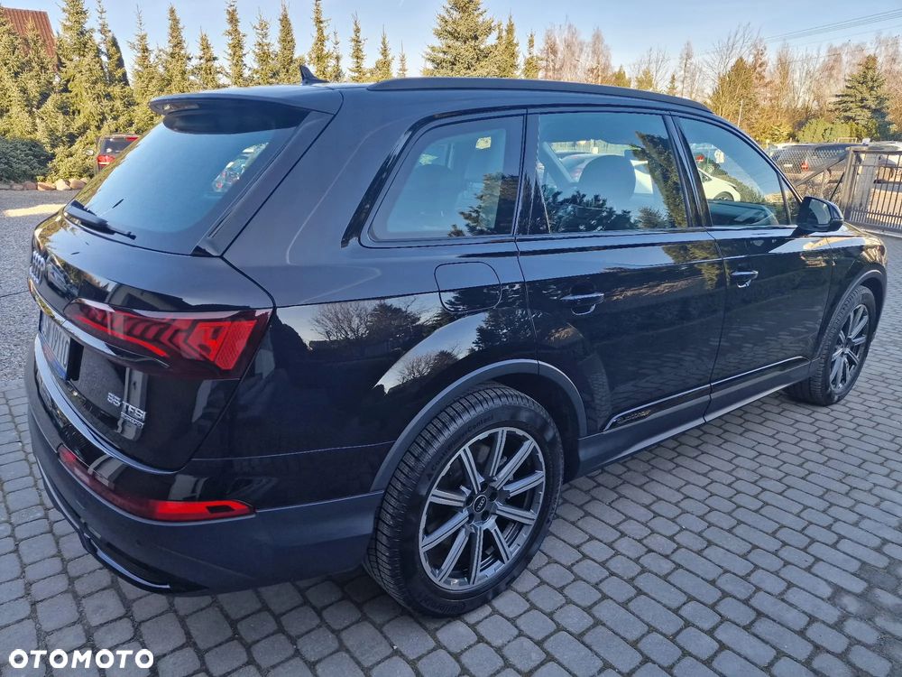 Audi Q7 TFSI mHEV 250 kW Quattro Tiptr - 11