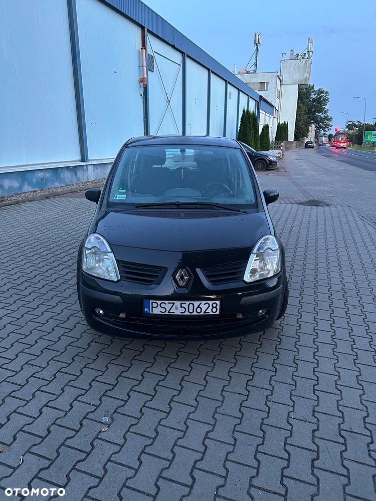 Renault Modus - 2