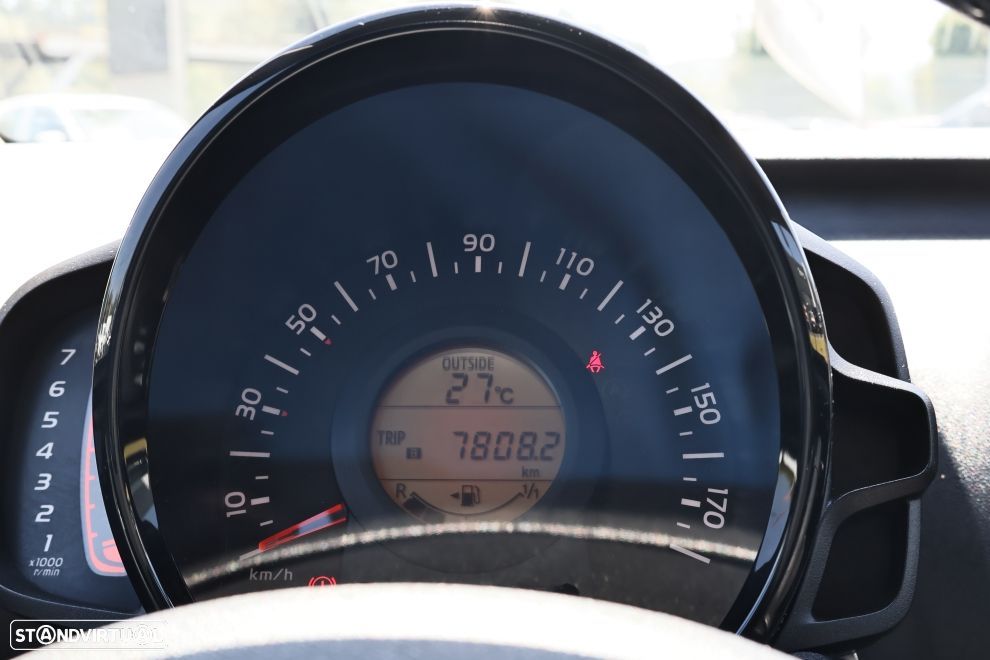 Citroën C1 1.0 VTi Shine - 12