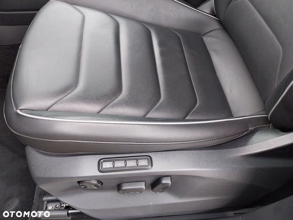 Volkswagen Tiguan 2.0 TSI 4Mot Elegance DSG - 15