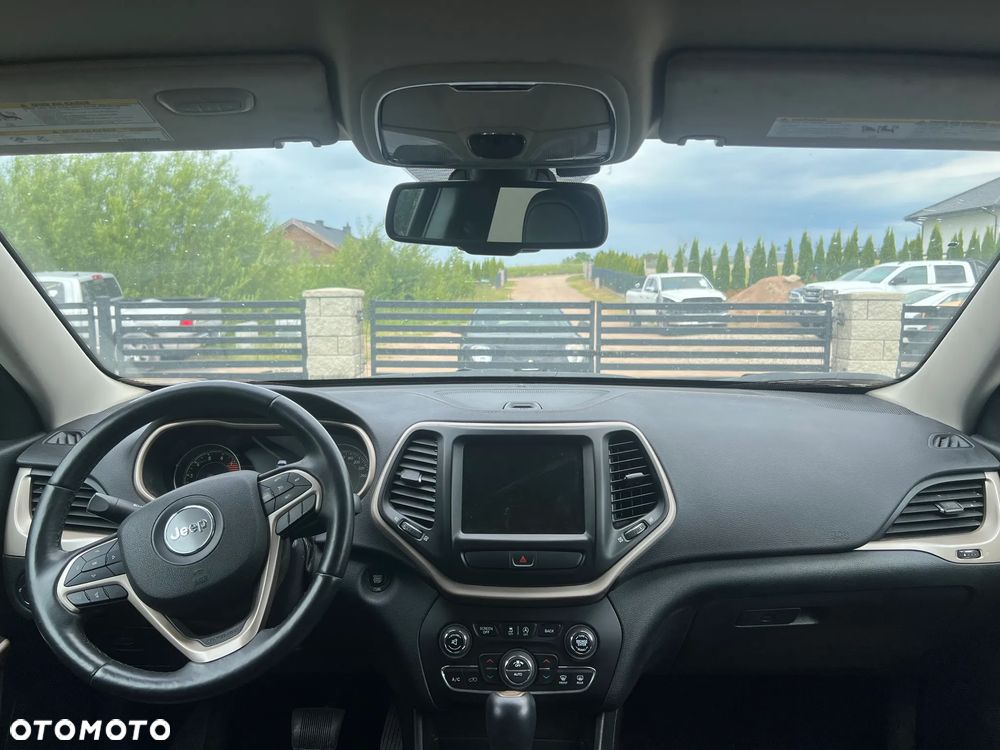 Jeep Cherokee 3.2 V6 Active Drive I Limited - 24