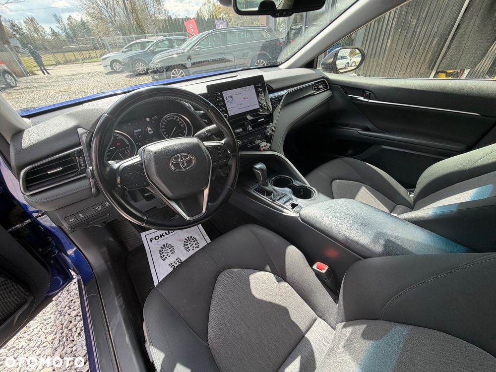 Toyota Camry 2.5 Hybrid Comfort CVT - 20