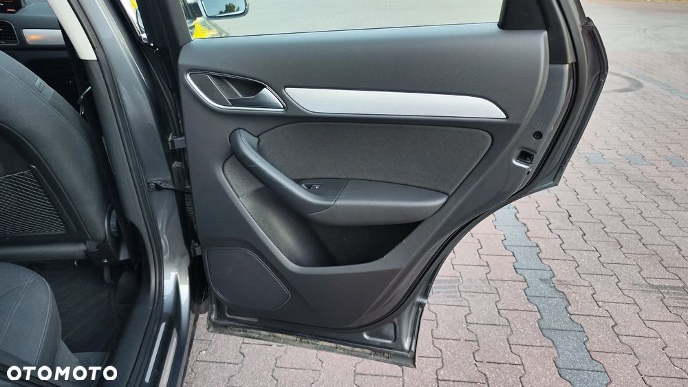 Audi Q3 2.0 TDI - 23