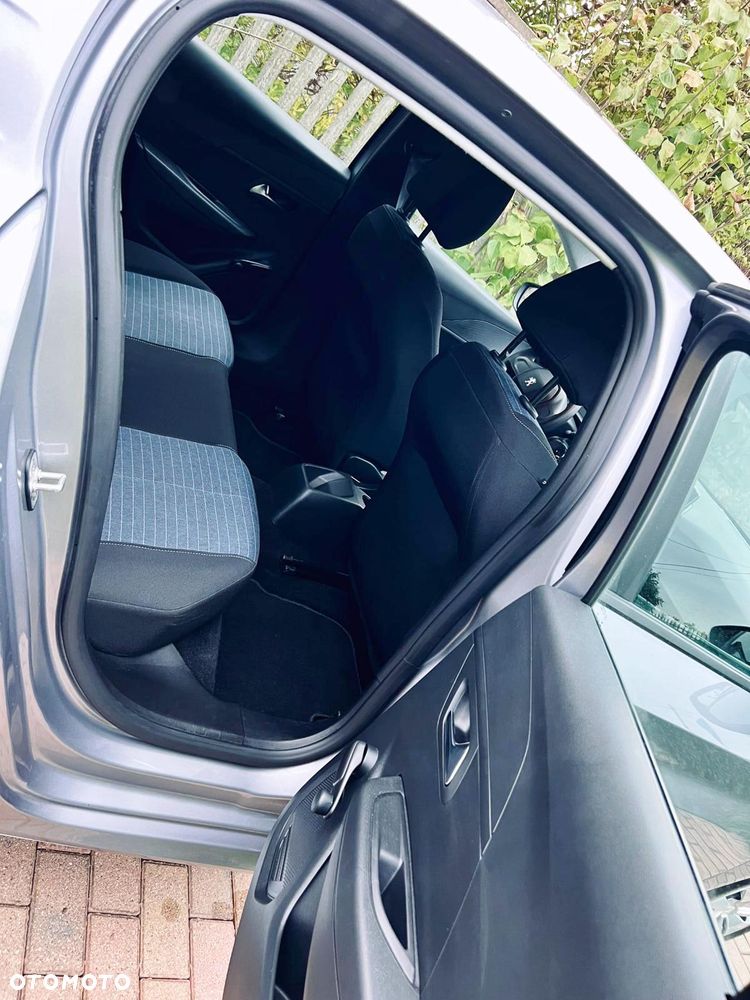 Peugeot 208 PureTech 75 Like - 3