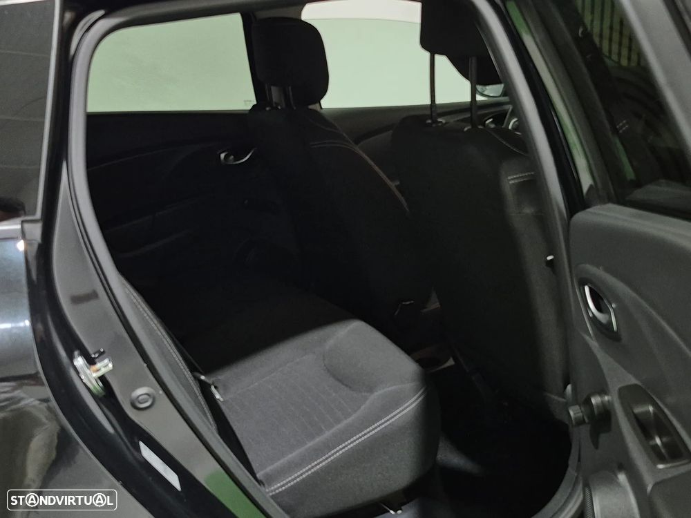 Renault Clio Sport Tourer 0.9 TCe Limited Edition - 15