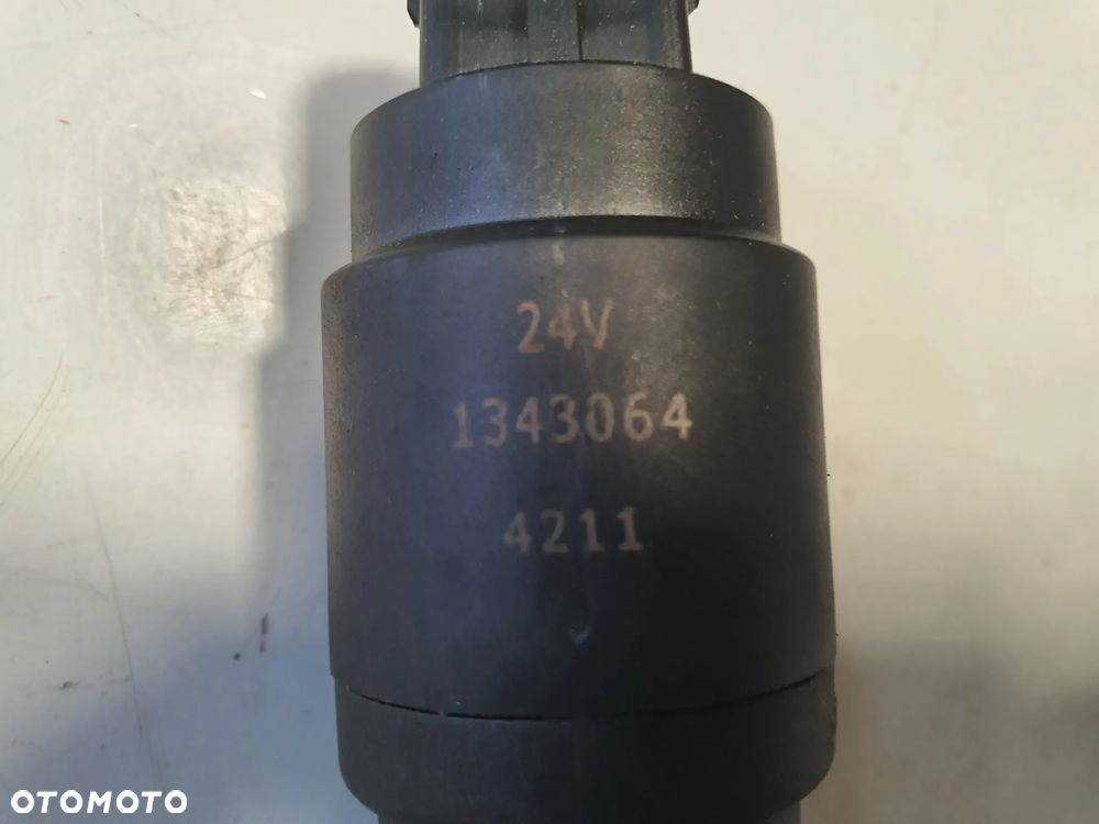 Pompka spryskiwacza 24V DAF 1343064 - 2