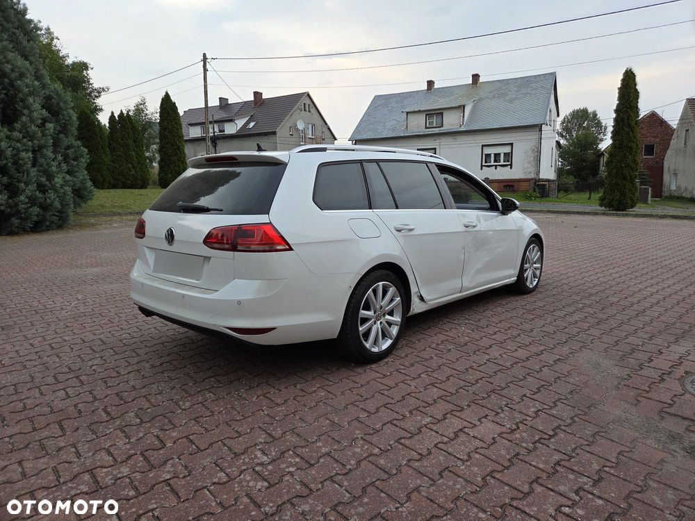 Volkswagen Golf - 8