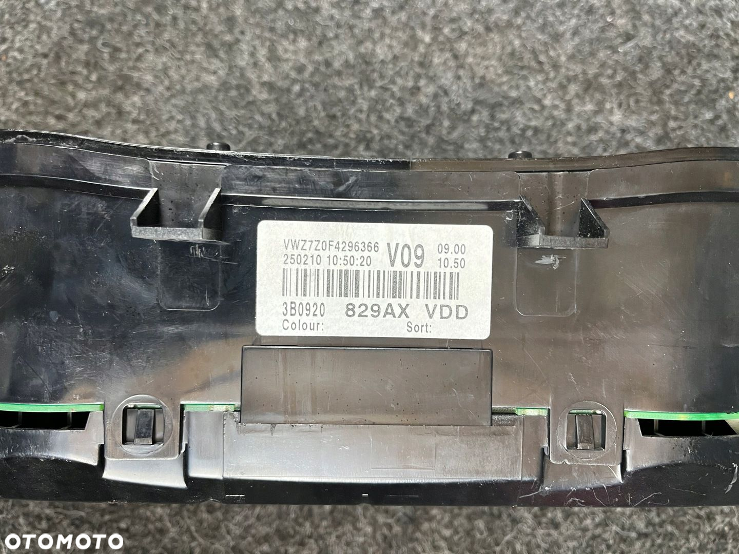 vw passat b5 fl lift 1.9 tdi licznik zegary 3B0920829AX - 7