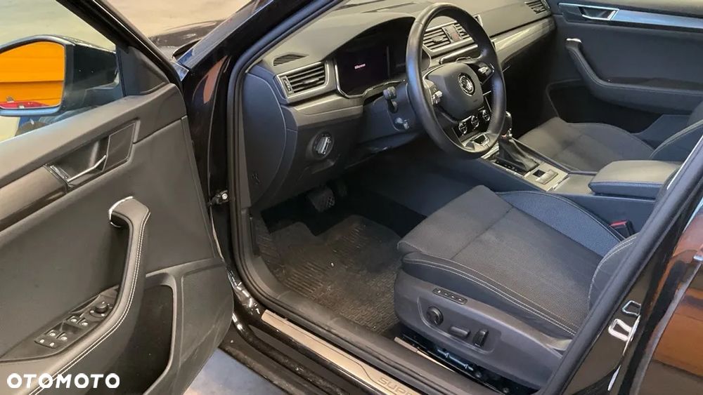 Skoda Superb 1.4 TSI Plug-In Hybrid Style DSG - 11