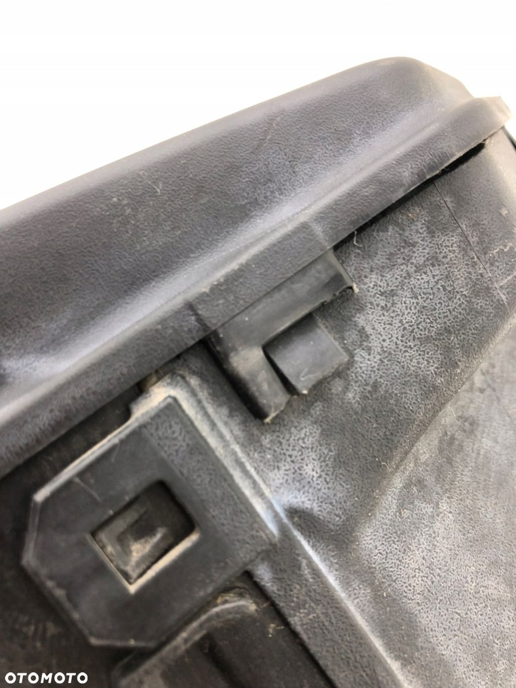 VOLVO XC60 LCI PODSTAWA OBUDOWA AKUMULATORA 31402984 31349472 - 7