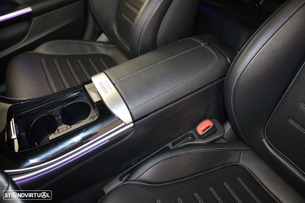 Mercedes-Benz C 300 d AMG Line - 42