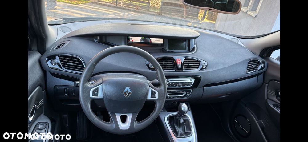 Renault Scenic TCe 130 Bose Edition - 20