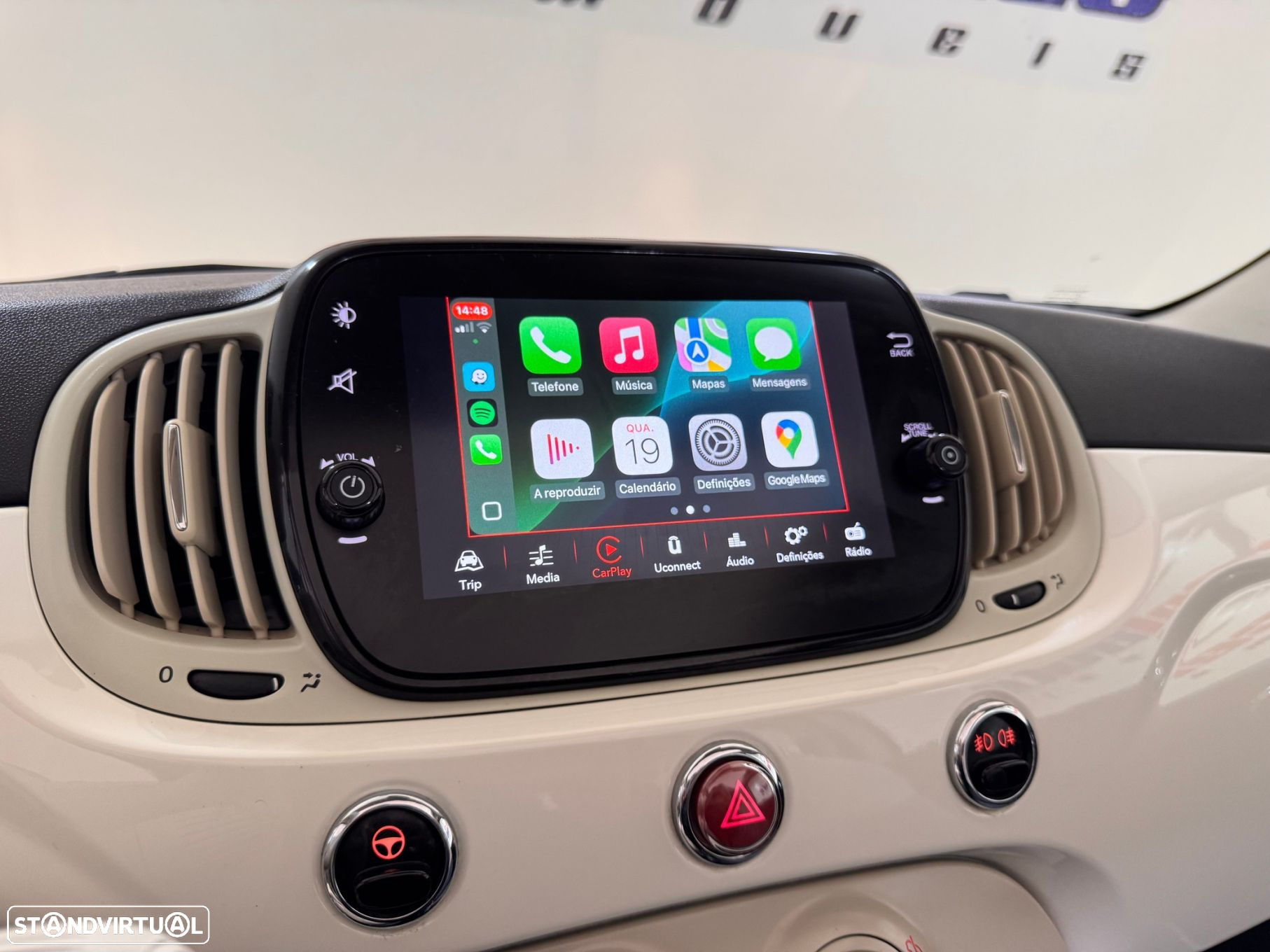 Fiat 500C 1.0 Hybrid Lounge - 28