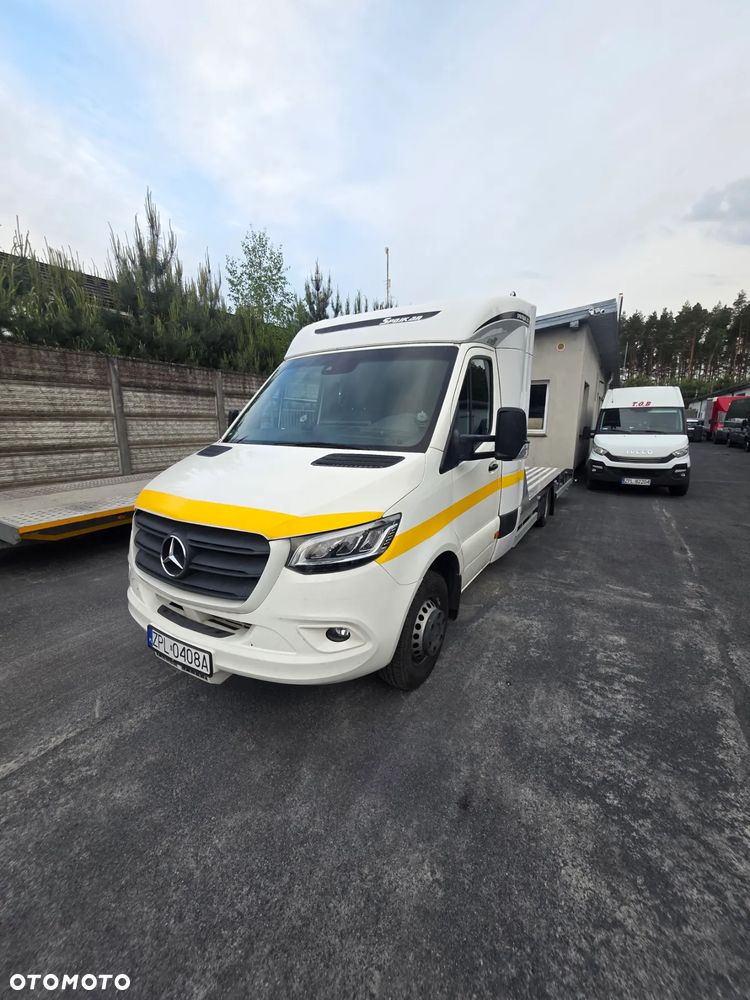 Mercedes-Benz Sprinter - 4