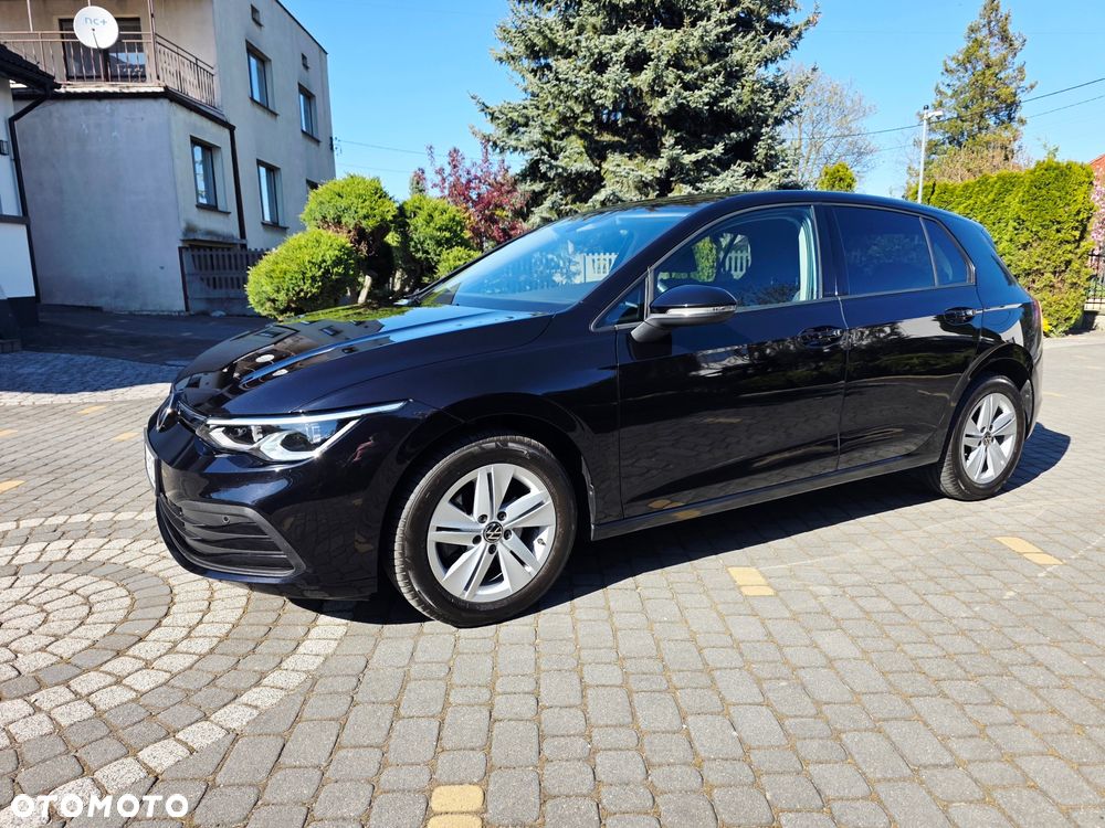 Volkswagen Golf 1.5 eTSI Life DSG - 18