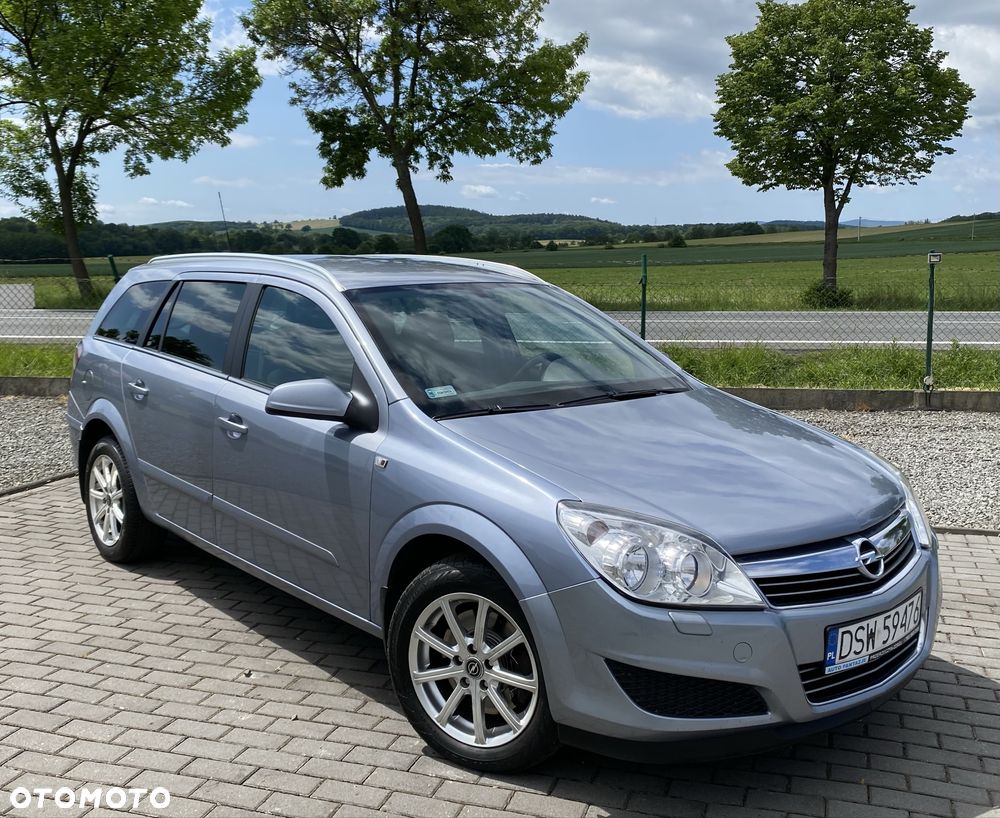 Opel Astra - 1