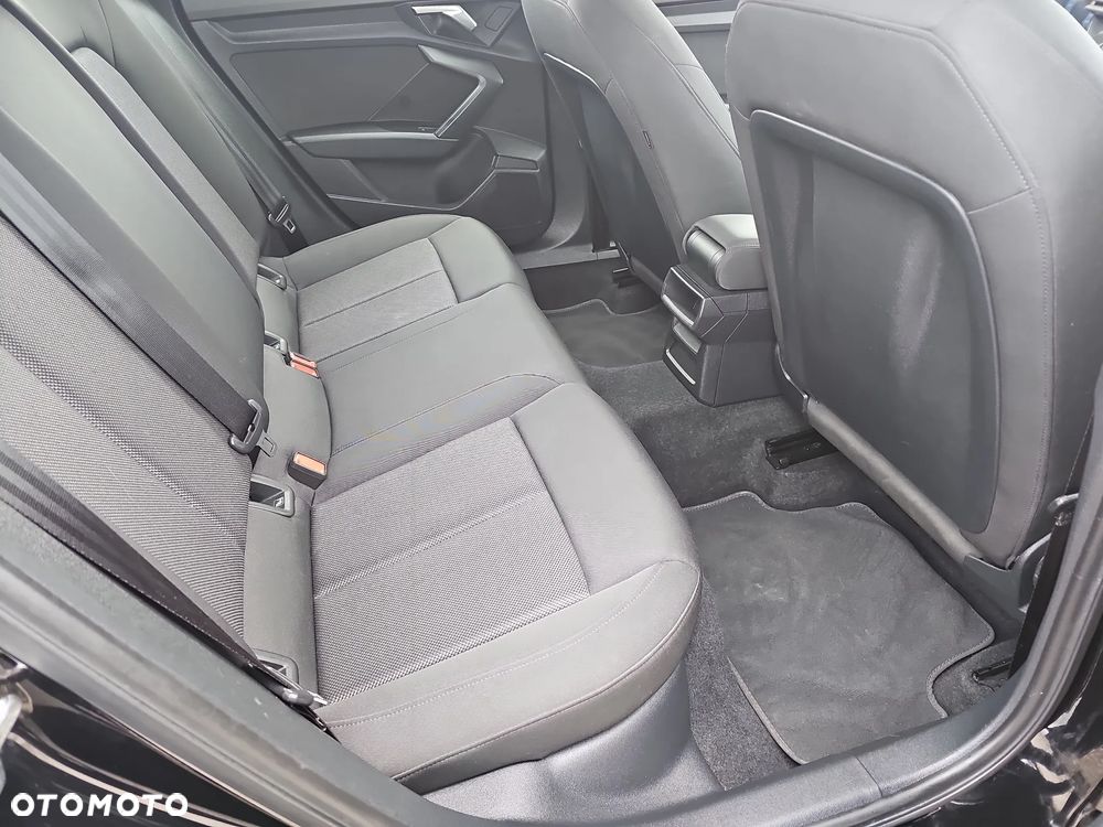 Audi A3 Sportback 30 TDI - 22