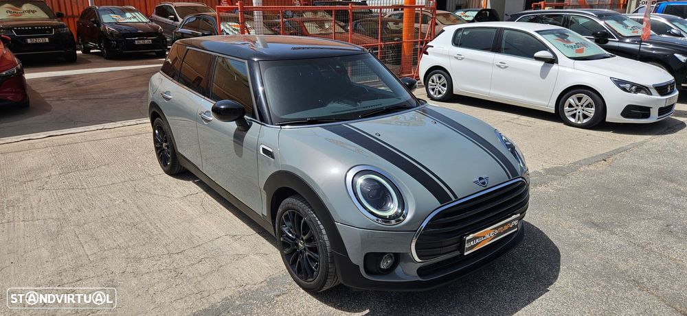 MINI Clubman Cooper Premium Plus Essential Auto - 5