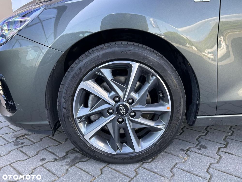 Hyundai i30 1.5 T-GDI 48V Smart DCT - 10