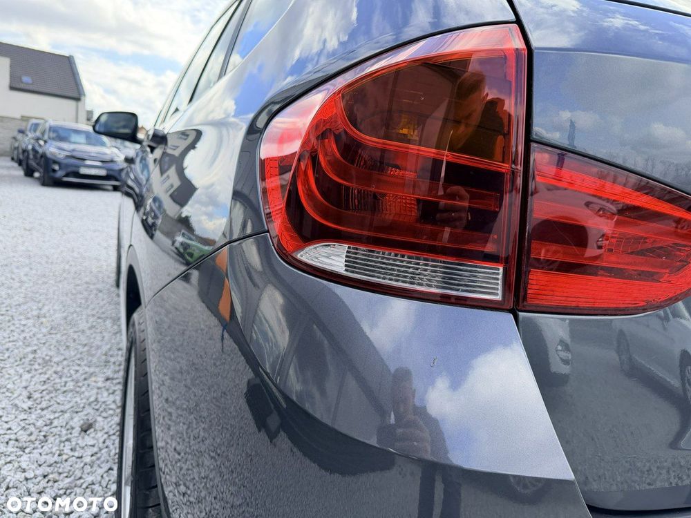 BMW X1 sDrive18d xLine - 9