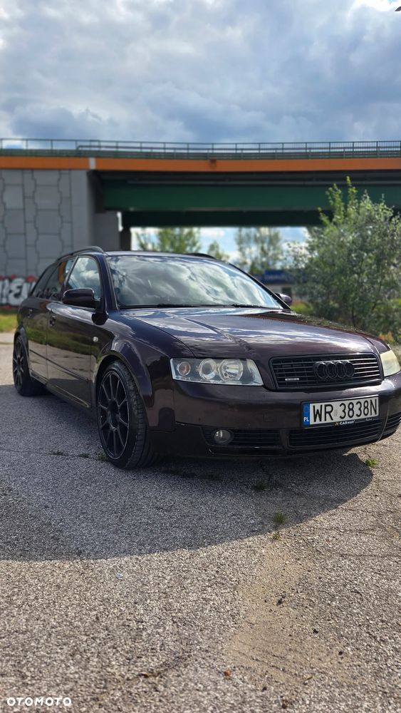 Audi A4 Avant 1.9 TDI quattro - 11