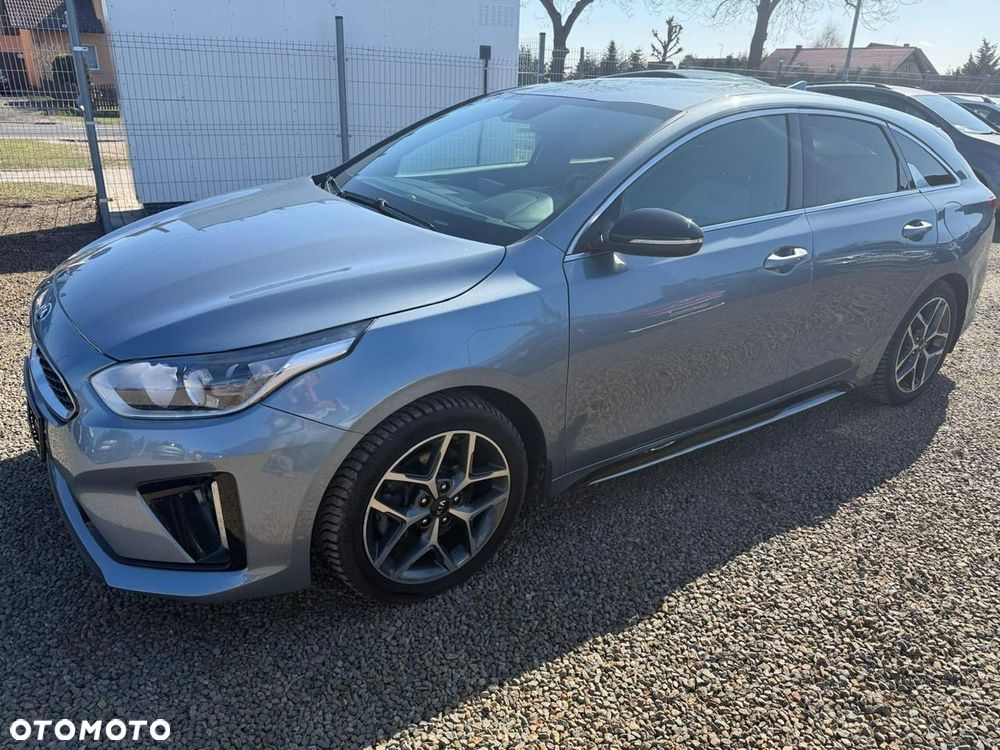 Kia ProCeed - 9