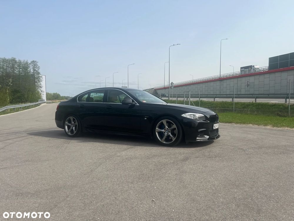 BMW Seria 5 525d - 4