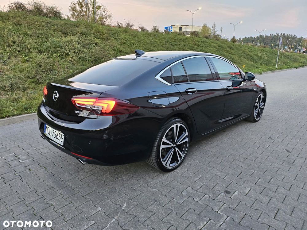 Opel Insignia 2.0 T 4x4 Innovation S&S - 5