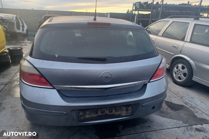 Calculator airbag 13262361 Opel Astra H [2004 - 2007] Hatchback 1.7 C - 8