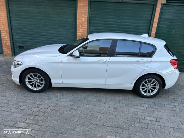 BMW 116 d Line Sport Shadow — fotografia 5