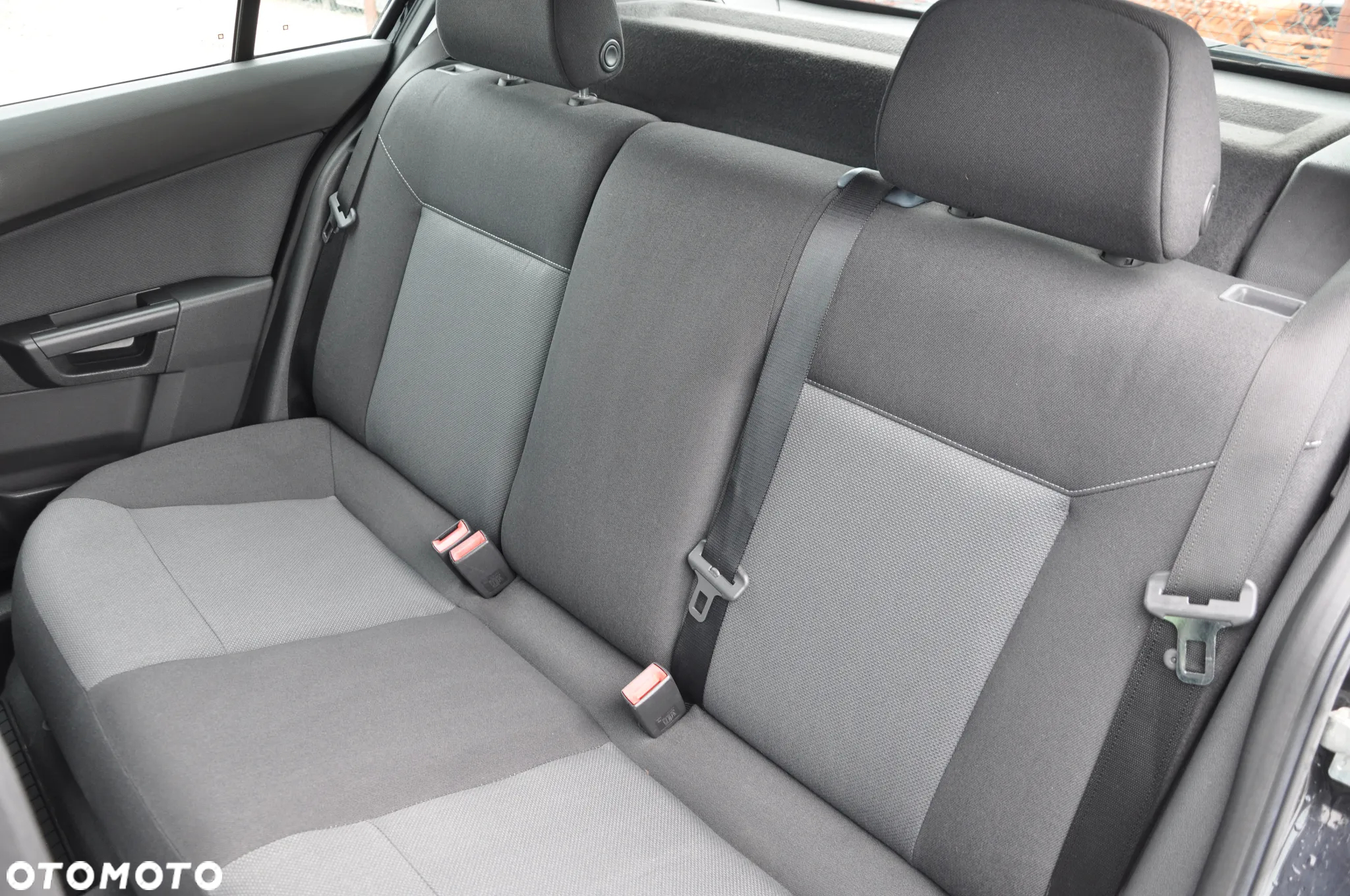 Opel Astra III 1.7 CDTI Elegance - 10