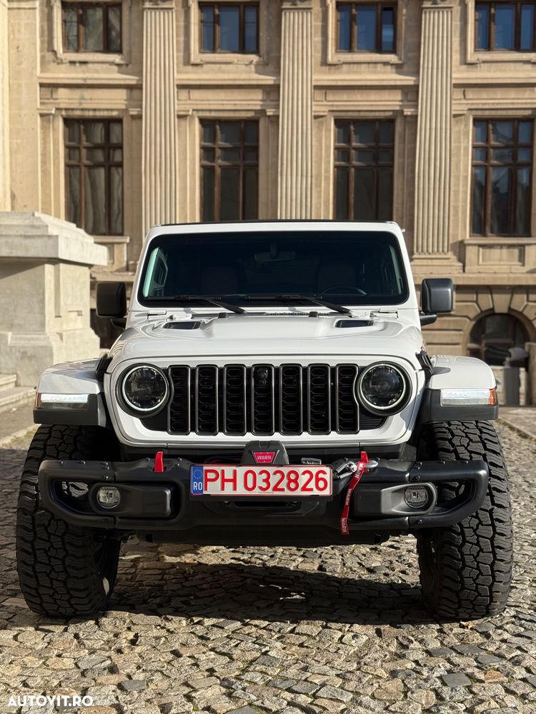 Jeep Wrangler - 1